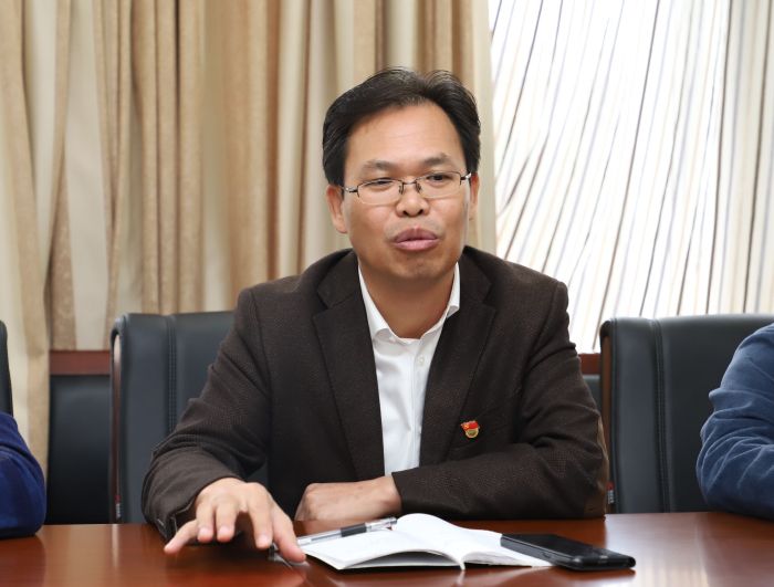 陈祖训讲话。李立云 摄1.jpg