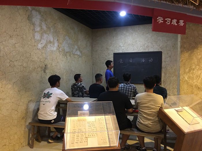 互换互动环节。 农丰华 摄.jpg