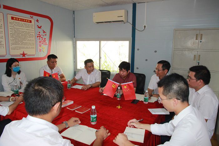 会议现场。邓灿滨 摄.JPG