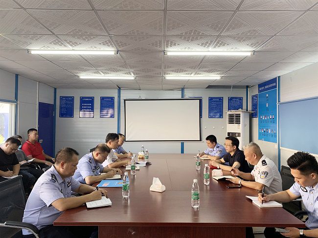 调研座谈会现。ńㄍ迹.jpg