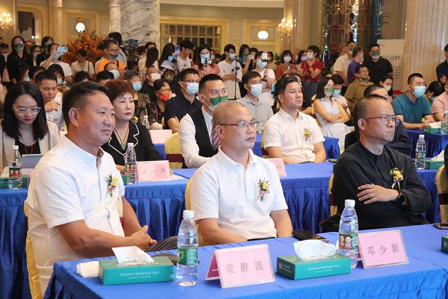 邓少新旁观项目宣传影像。周煜川 摄（建图）.jpg
