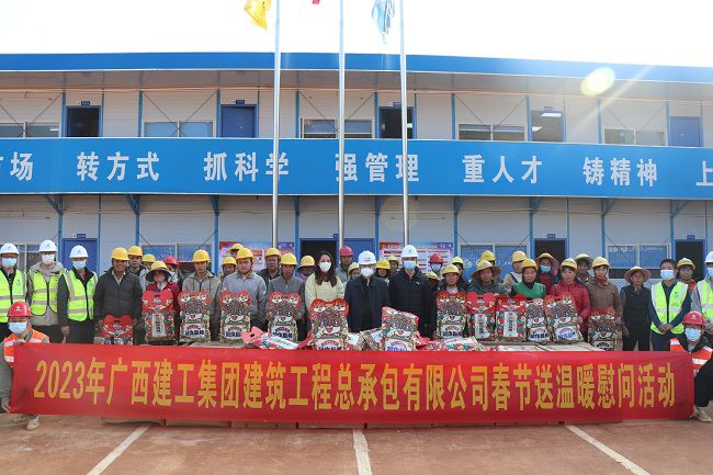 活动合影。周煜川 摄（建图）.jpg