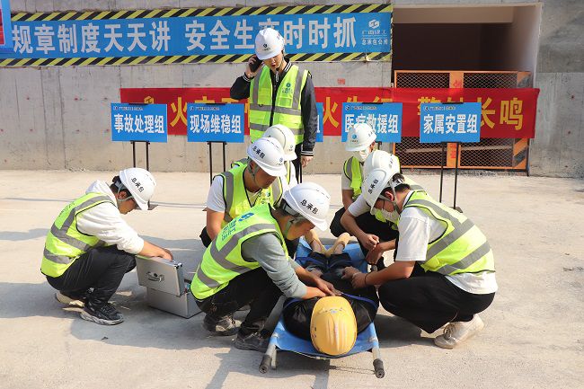 发展应急消防接济演练2。周煜川 摄（建图）.jpg